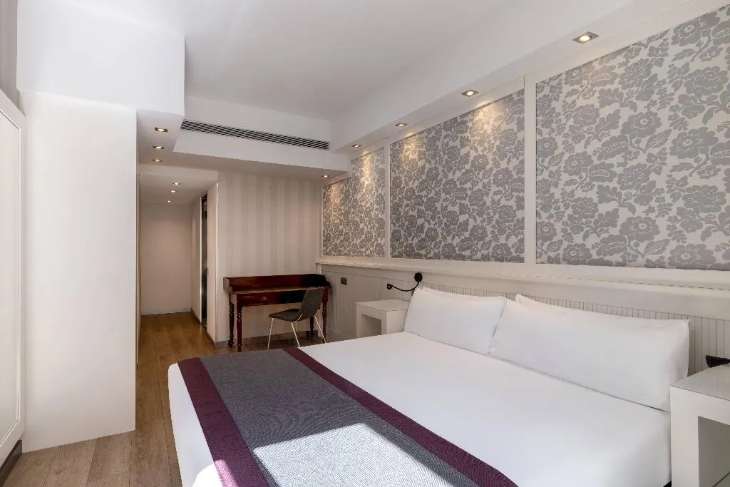 DOUBLE SINGLE USE STANDARD Room, Catalonia Plaza Cataluña, Barcelona