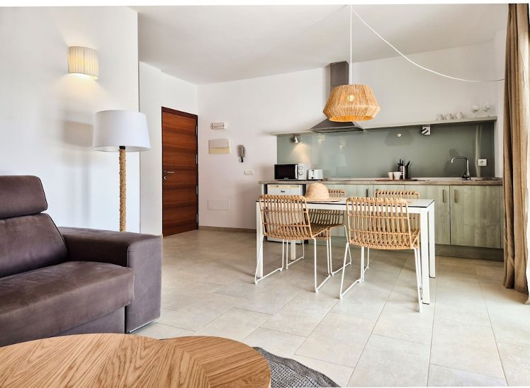 Apartaments Proa Es Pujols, Ibiza