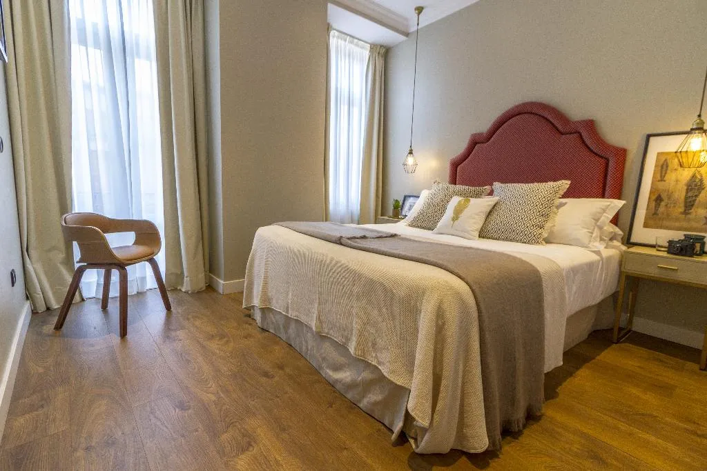 Room, Bairro Alto Suites, Lisbon