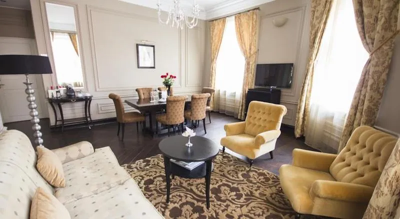 Room, Hotel Telegraaf, Autograph Collection, Tallinn