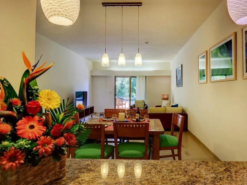 APARTMENT GARDEN VIEW TWO BEDROOMS Room, Riviera Maya Suites, Playa Del Carmen