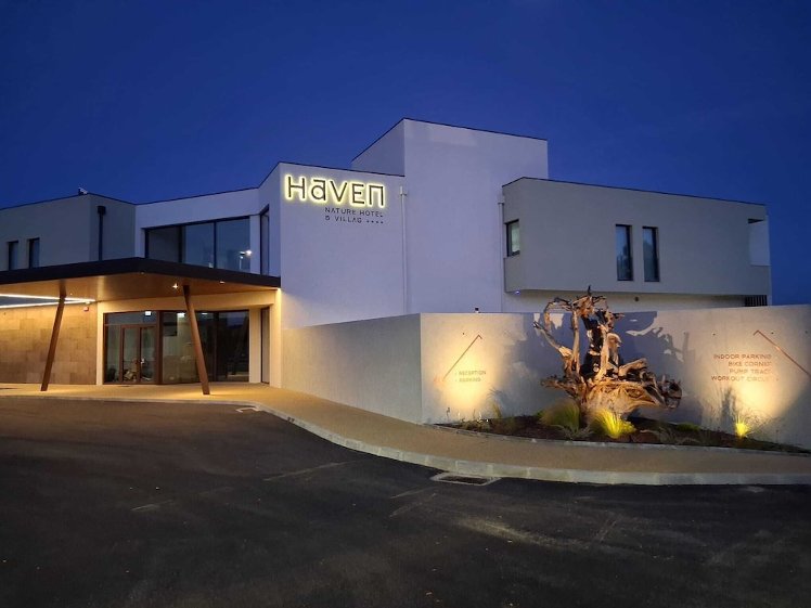 Haven Nature Hotel & Villas, Porto