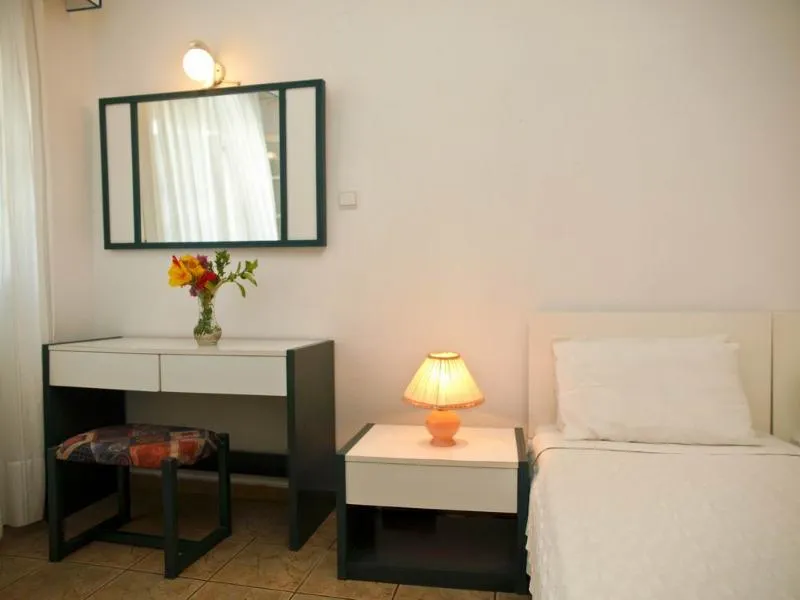 Room, Muses, Skiathos