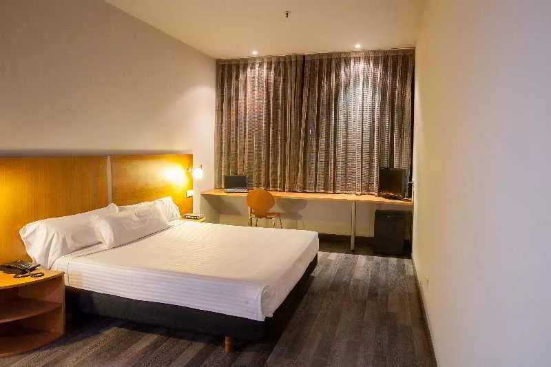 DOUBLE SUPERIOR Room, B&B HOTEL Barcelona Mollet Porta de Gallecs, Barcelona