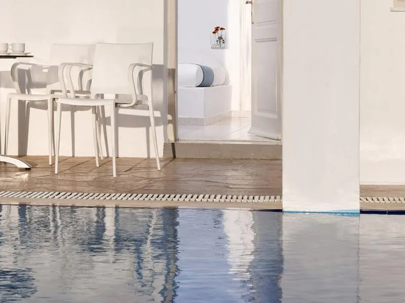 Pool, Regina Mare, Santorini