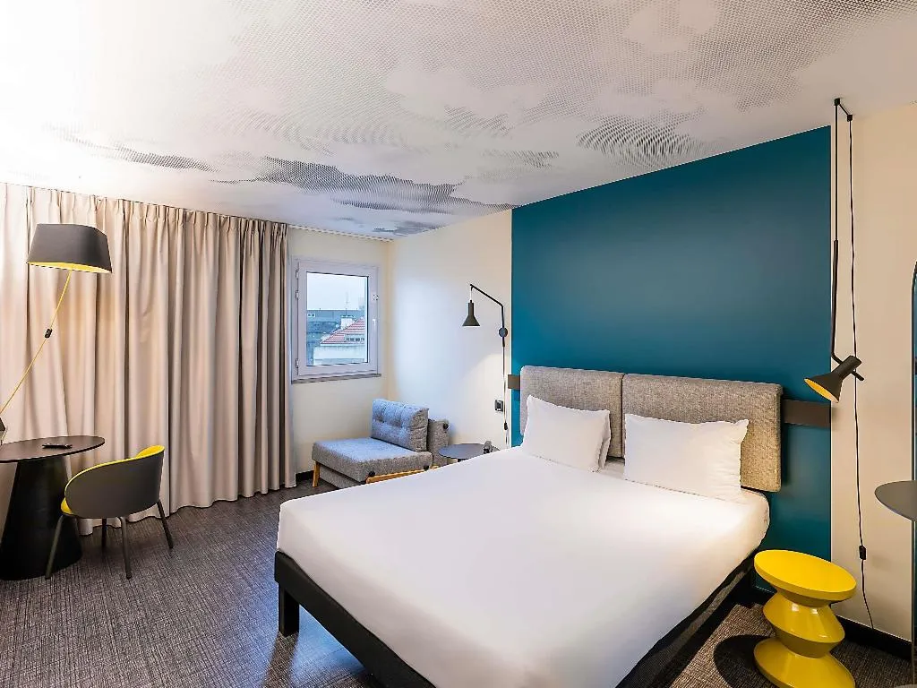 TWIN STANDARD Room, Ibis Lisboa Centro Saldanha, Lisbon