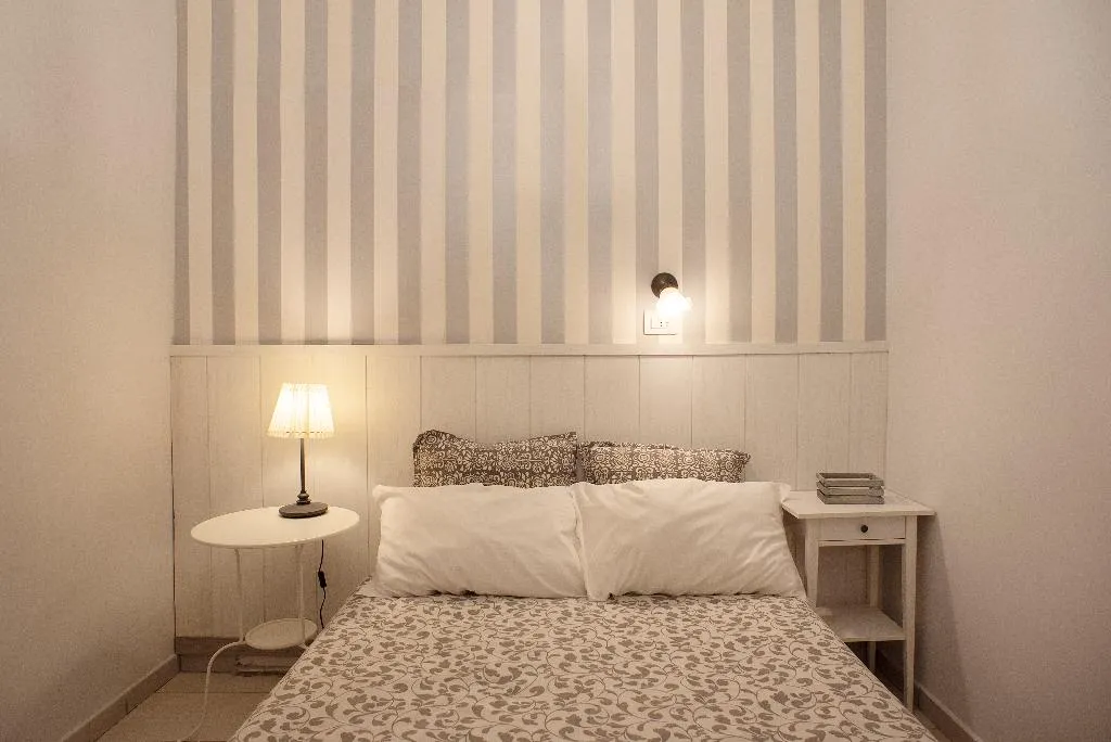 DOUBLE ECONOMY Room, B&B Dei Decumani di Napoli, Naples