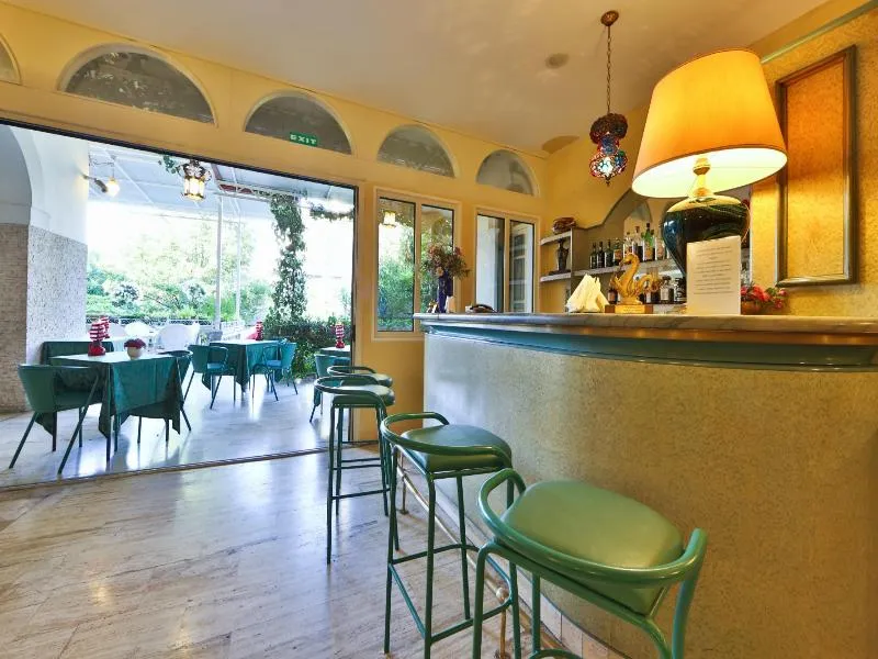 Bar, Hotel Biasutti, Venice