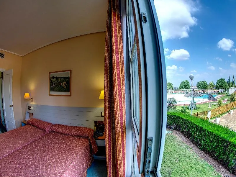 DOUBLE STANDARD Room, Ilunion Alcora Sevilla, Seville