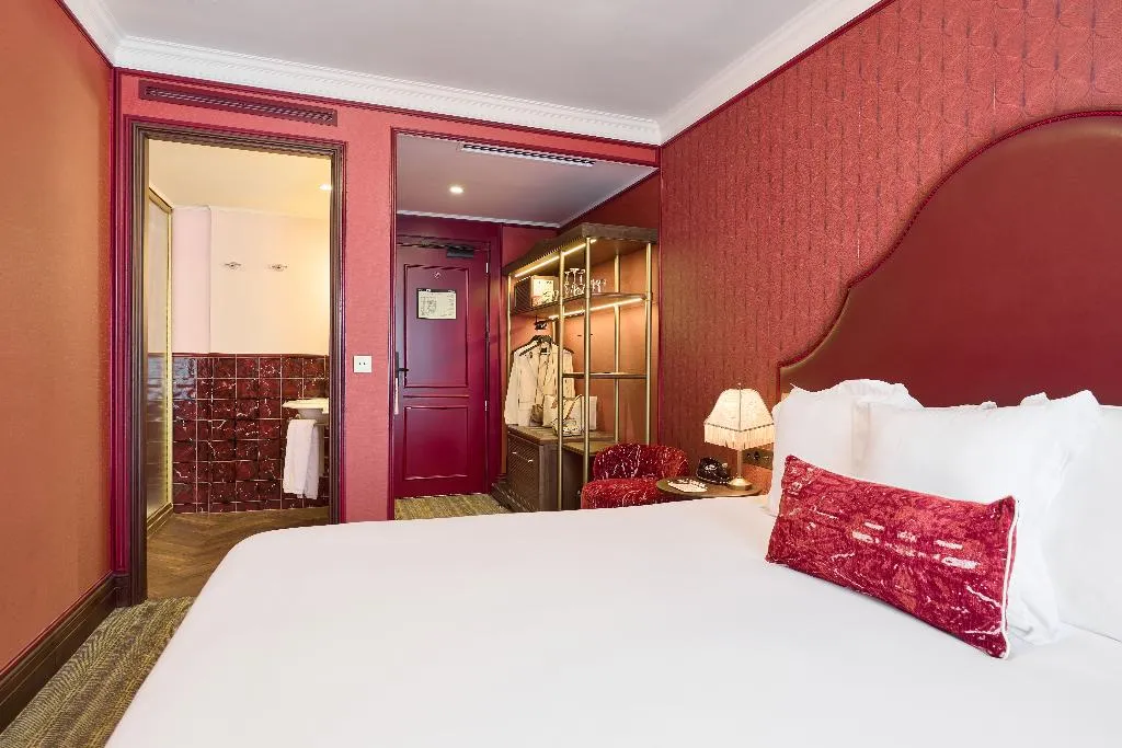 DOUBLE SINGLE USE SUPERIOR Room, España Ocean Drive Newly Renovated, Barcelona