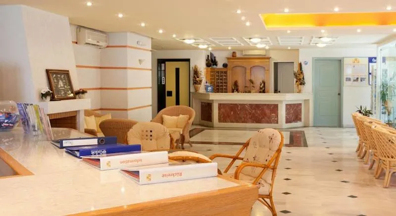 Lobby, Dedalos Beach Hotel, Crete