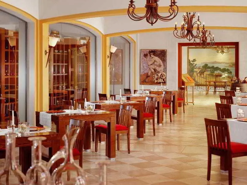 Restaurant, Castillo Hotel Son Vida, Majorca