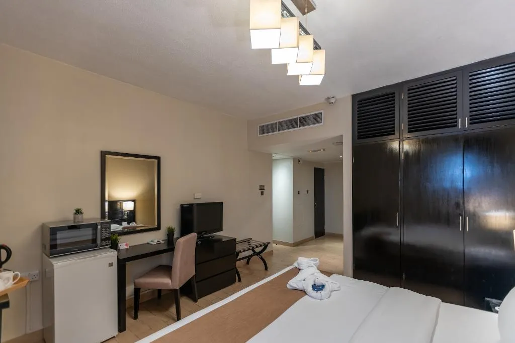 DOUBLE SUPERIOR Room, The Apartments Dubai World Trade Centre, Dubai
