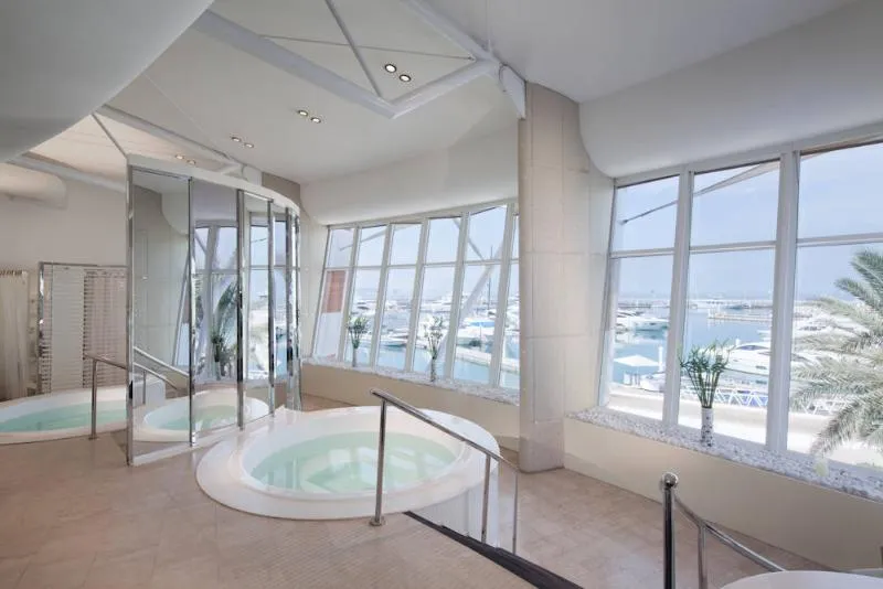 Sports and Entertainment, Jumeirah Beach Hotel Dubai, Dubai