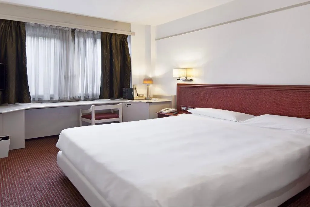 DOUBLE STANDARD Room, NH Collection Roma Centro, Rome