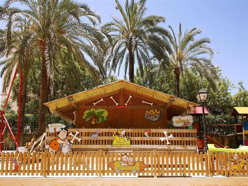 Sports and Entertainment, Sol Pelicanos Ocas, Costa Blanca
