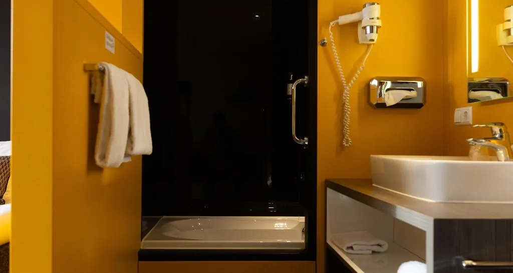 DOUBLE TWO BEDS Room, City Hotel Gouda, Amsterdam