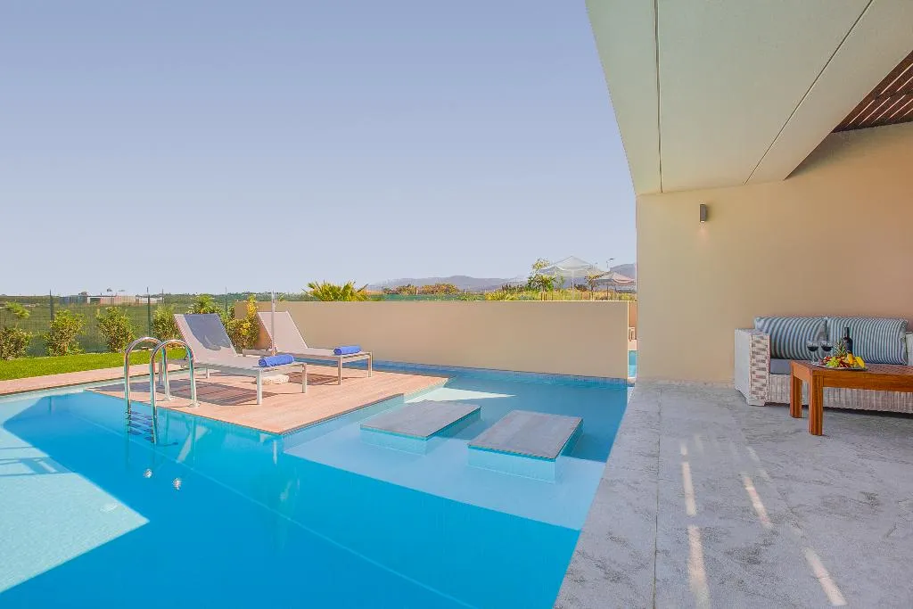 SUITE WITH PRIVATE POOL Room, Astir Odysseus Kos Resort & Spa, Kos
