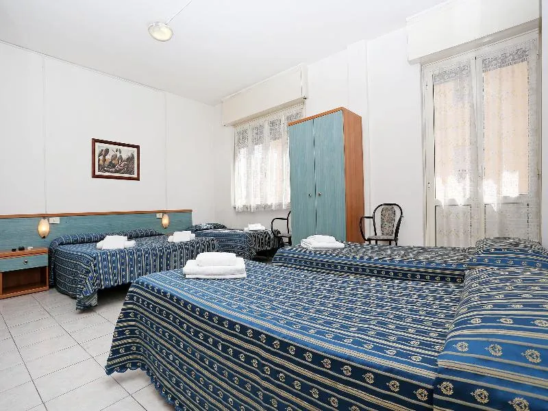 Room, Athena, Rome