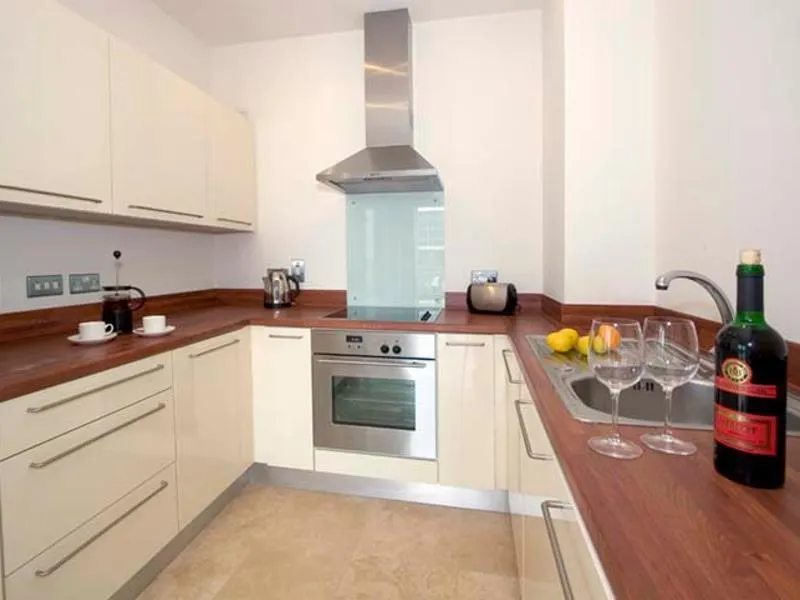 Room, Premier Apartments Dublin Sandyford, Dublin