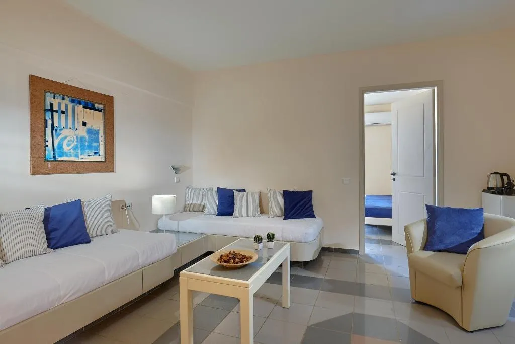 FAMILY ROOM SUPERIOR Room, St Constantin Hotel, Crete
