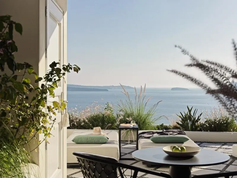 SUITE WITH PRIVATE POOL Room, Canaves Oia Suites, Santorini