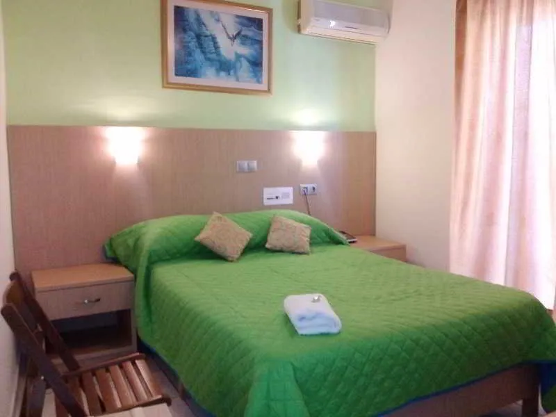 Room, Voula, Crete
