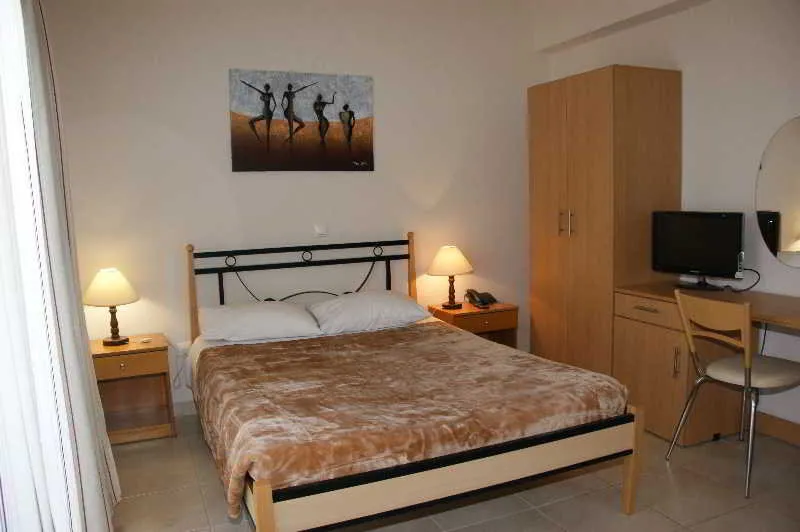 Room, International, Rhodes
