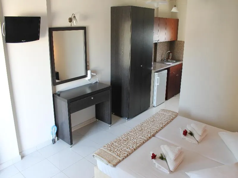STUDIO CAPACITY 2 Room, La Caretta, Zante