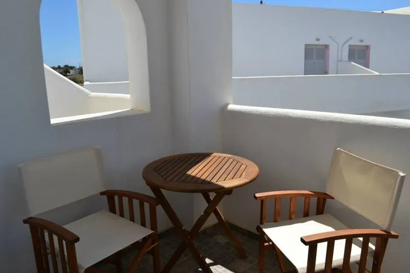 DOUBLE WITH BALCONY Room, Odysseas Hotel, Santorini