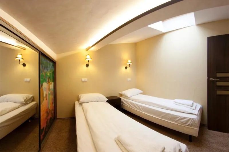APARTMENT TWO BEDROOMS Room, Yourplace Biskupia Apartments, Krakow