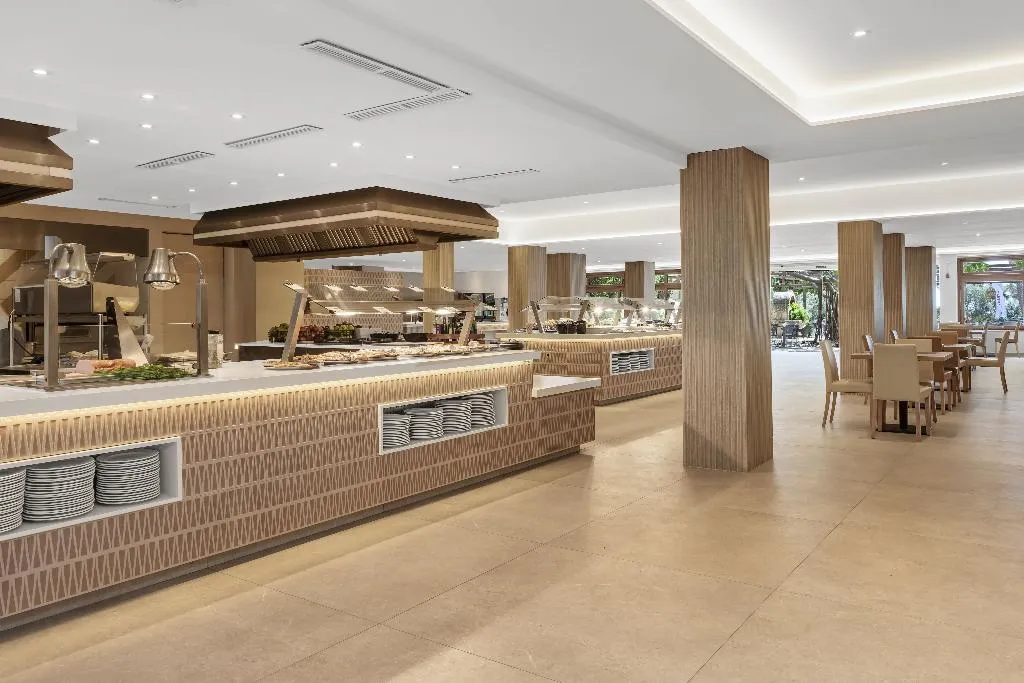 Restaurant, Hotel  Castell dels Hams by Palia, Majorca
