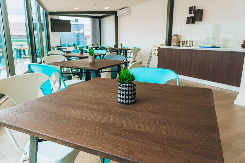 Restaurant, In Barcelos Hostel & Guest House, Porto