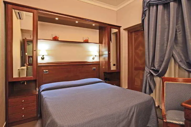 Double or Twin SUPERIOR Room, Hotel Montecarlo, Rome
