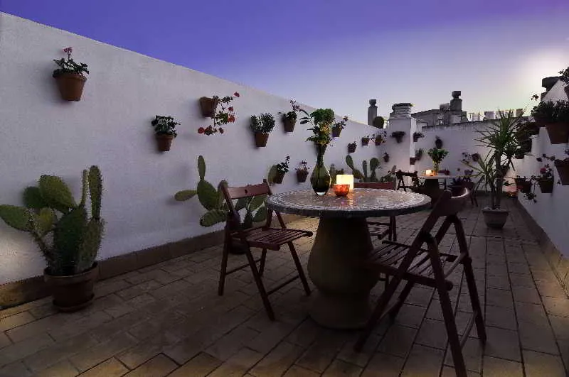 Terrace, Un Patio al Sur, Seville