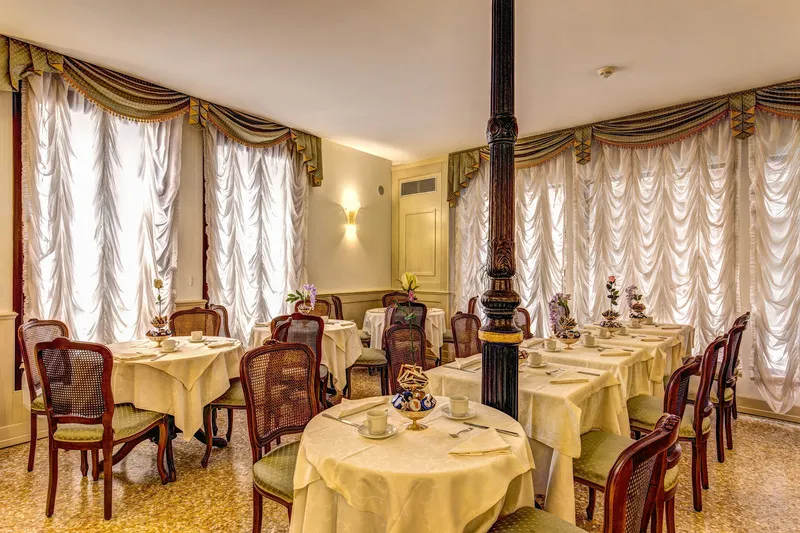 Restaurant, Bella Venezia, Venice