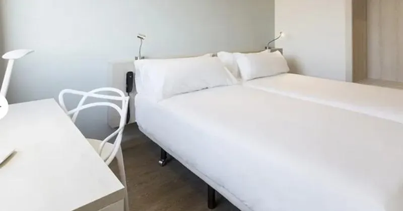 TWIN STANDARD Room, B&B Hotel Barcelona Viladecans, Barcelona