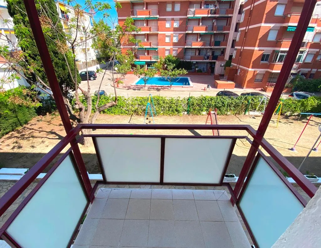 STUDIO CAPACITY 2 Room, Corcega, Costa Dorada