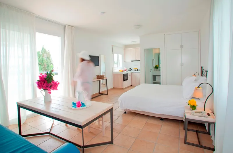 STUDIO SUPERIOR Room, Aliathon Resort, Cyprus