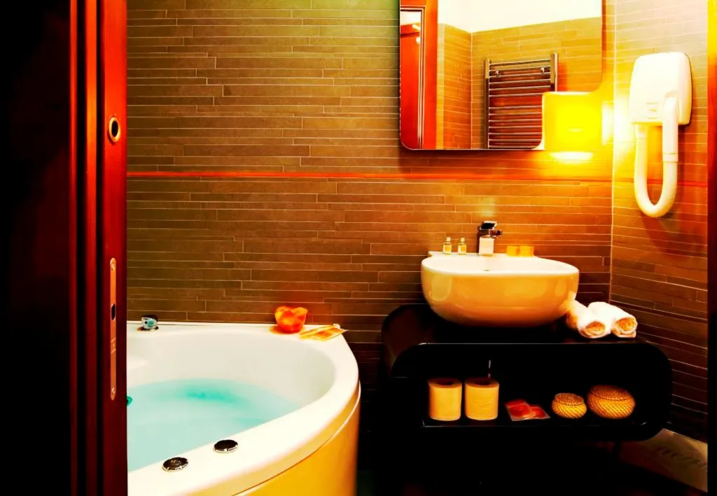 DOUBLE ECONOMY Room, Orange Hotel, Rome