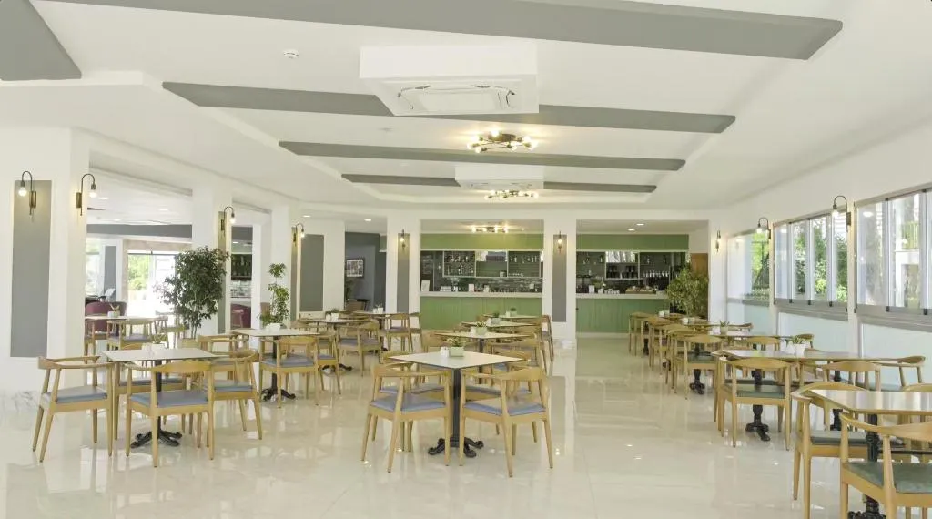 Bar, Crystal Flora Pearl Collection, Antalya
