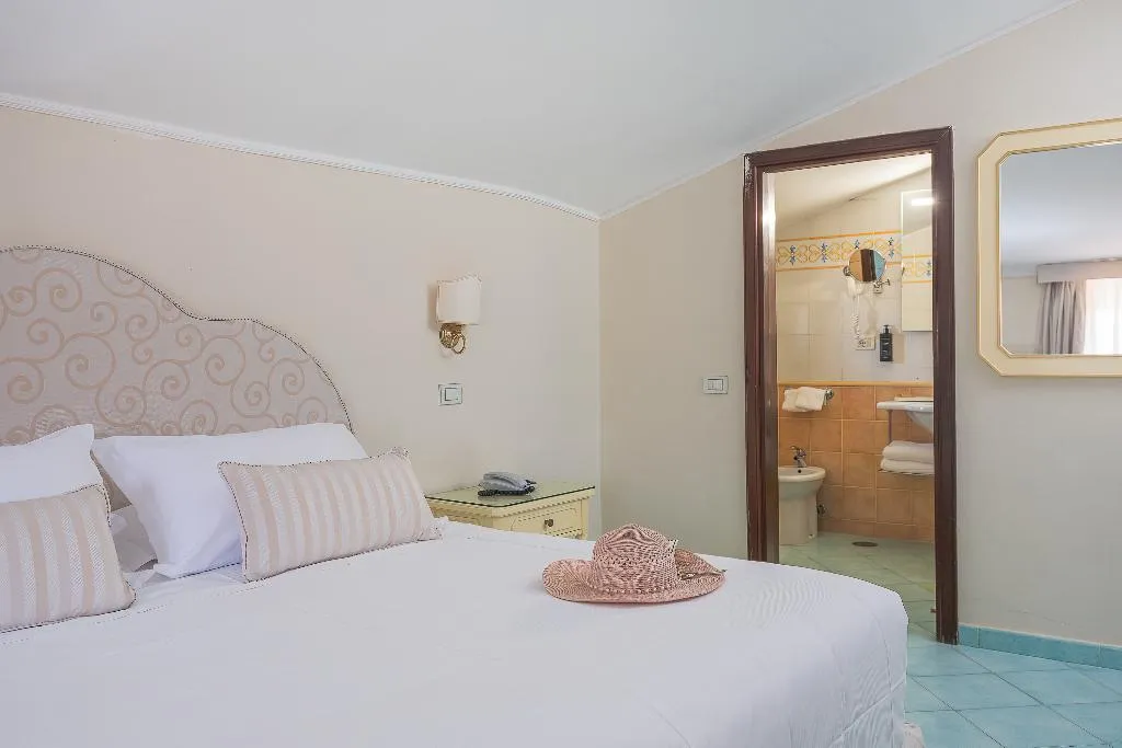 Double or Twin SUPERIOR SEA VIEW Room, Hotel Jaccarino, Naples