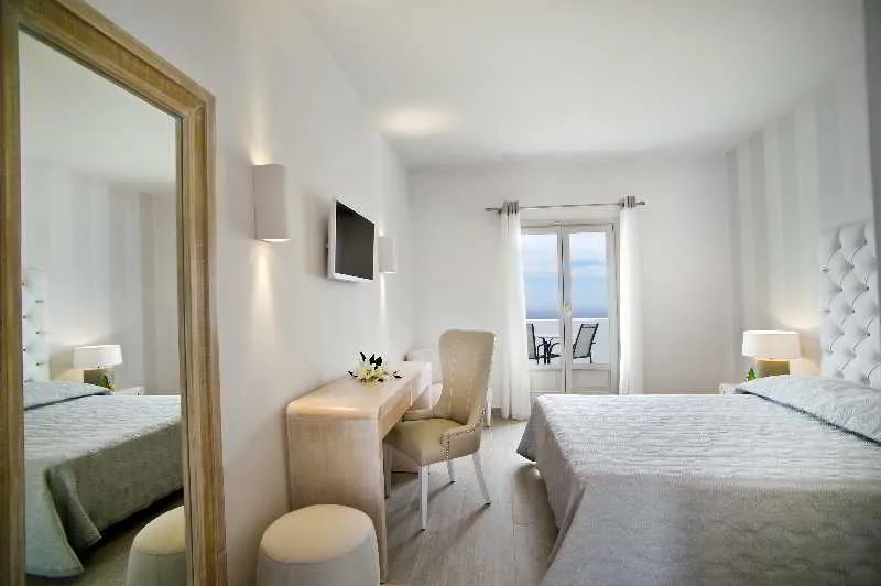 Room, Santorini Palace, Santorini