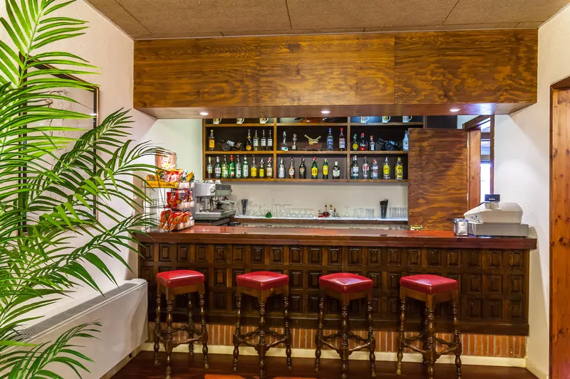 Bar, Galeon, Costa Brava
