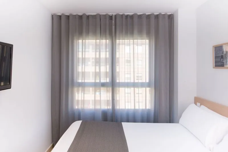 APARTMENT CAPACITY 2 Room, Valenciaflats Ciudad de las Ciencias, Valencia