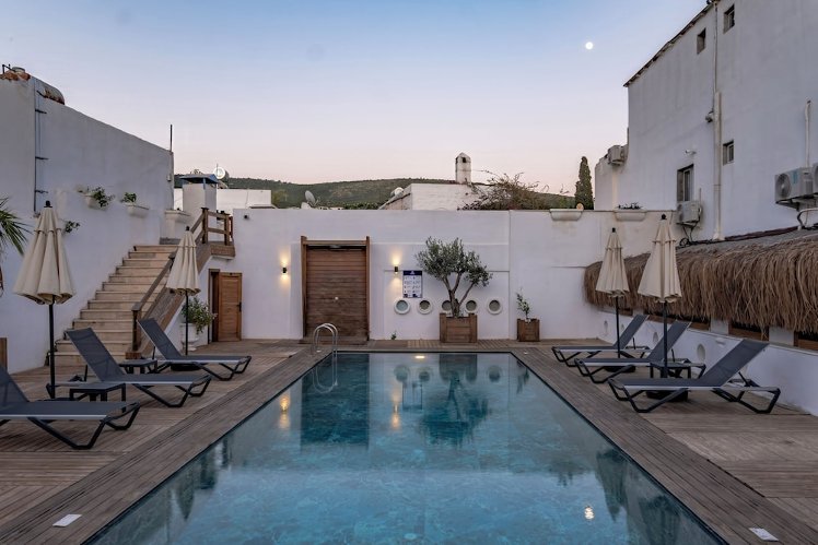 Costa Viva Bodrum, Bodrum