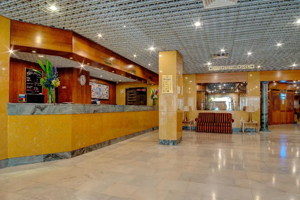 Lobby, VIP Inn Berna, Lisbon