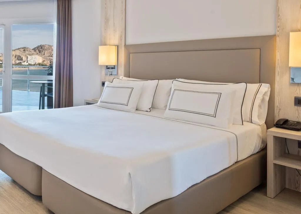 Double or Twin SEA VIEW Room, Melia Alicante, Costa Blanca