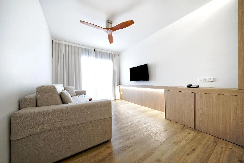 APARTMENT DELUXE TWO BEDROOM Room, Parque la Paz, Tenerife