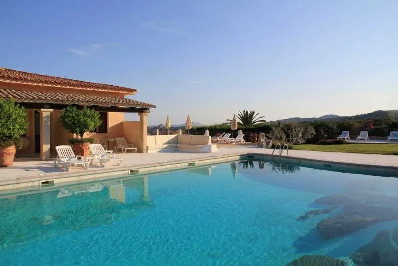 Pool, Pulicinu, Olbia